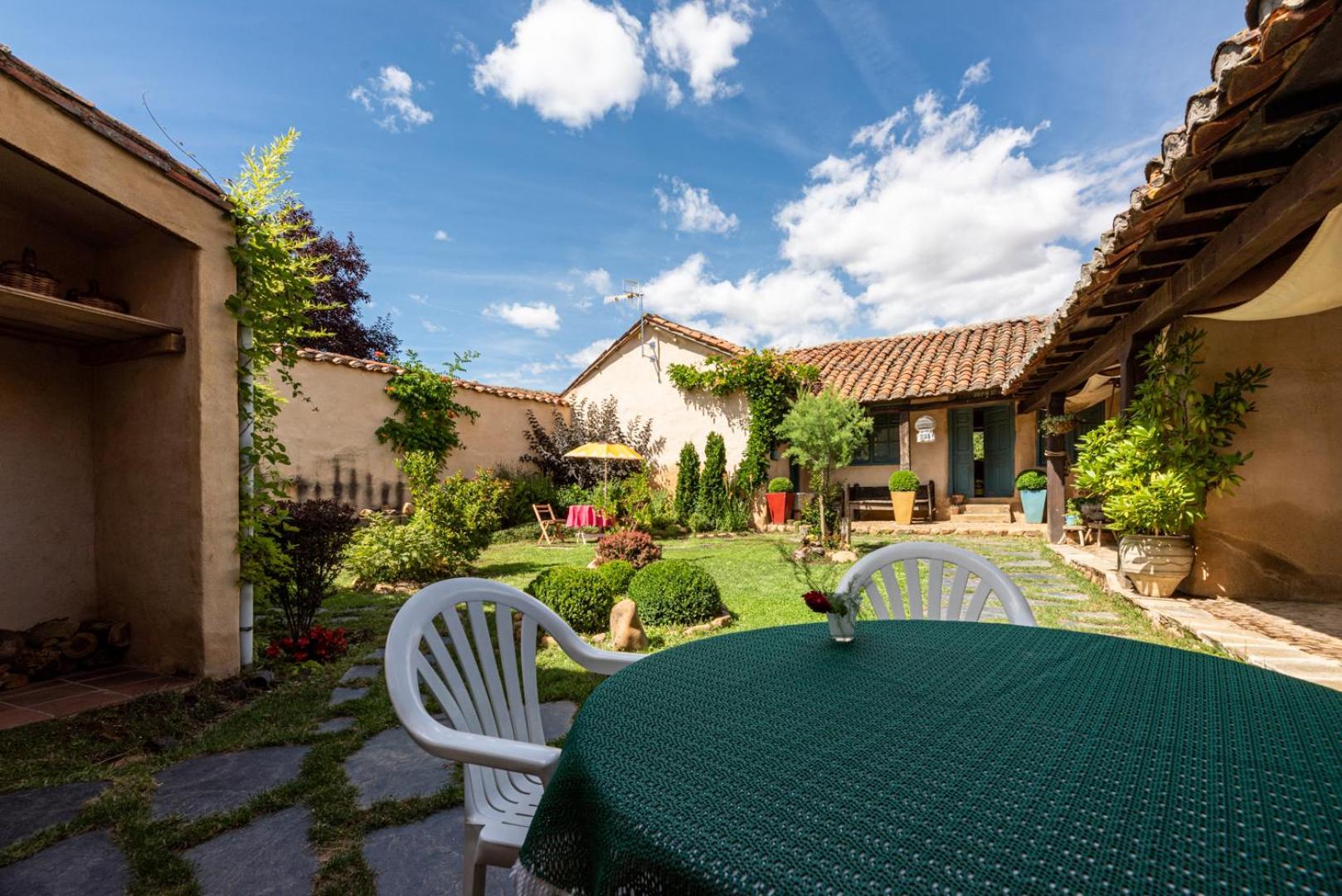 Descubre La Cepedana: Casa Rural Con Encanto En Cogorderos, A Solo 10 Km De Astorga ภายนอก รูปภาพ